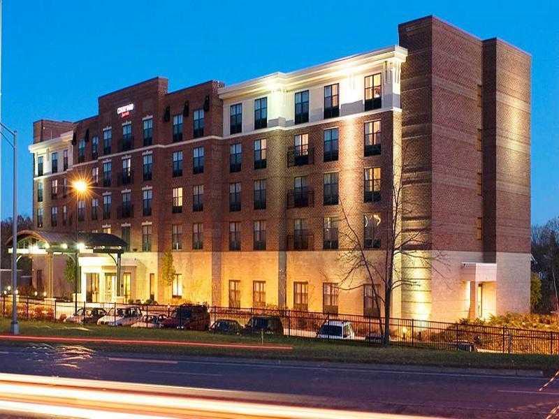 מלון Courtyard By Marriott סאראטוגה ספרינגס מראה חיצוני תמונה