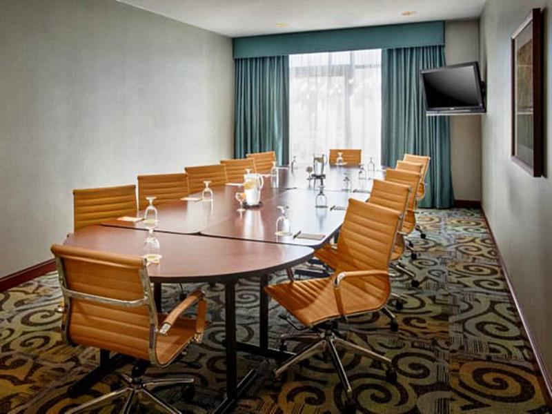 מלון Courtyard By Marriott סאראטוגה ספרינגס מראה חיצוני תמונה