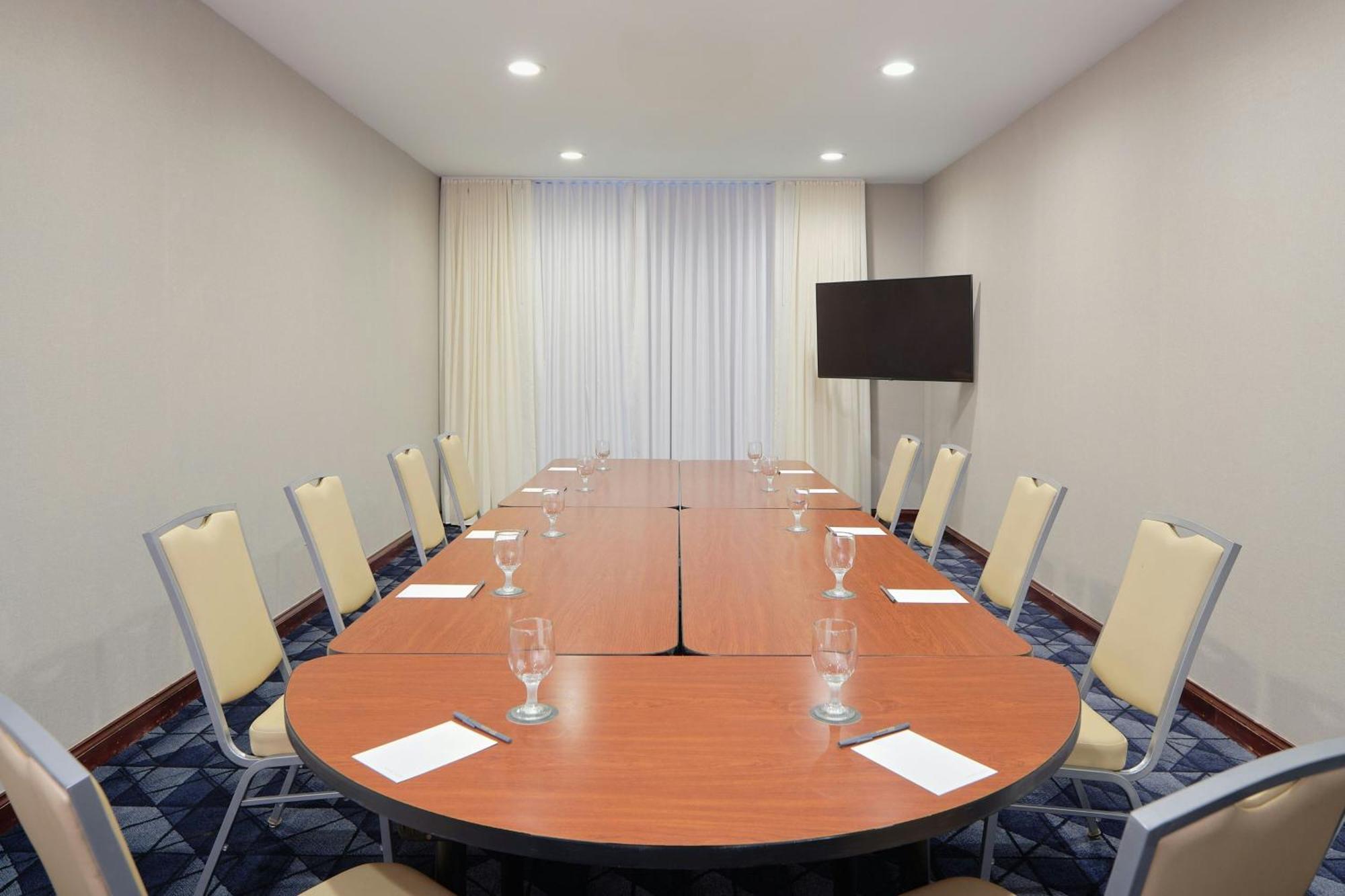 מלון Courtyard By Marriott סאראטוגה ספרינגס מראה חיצוני תמונה